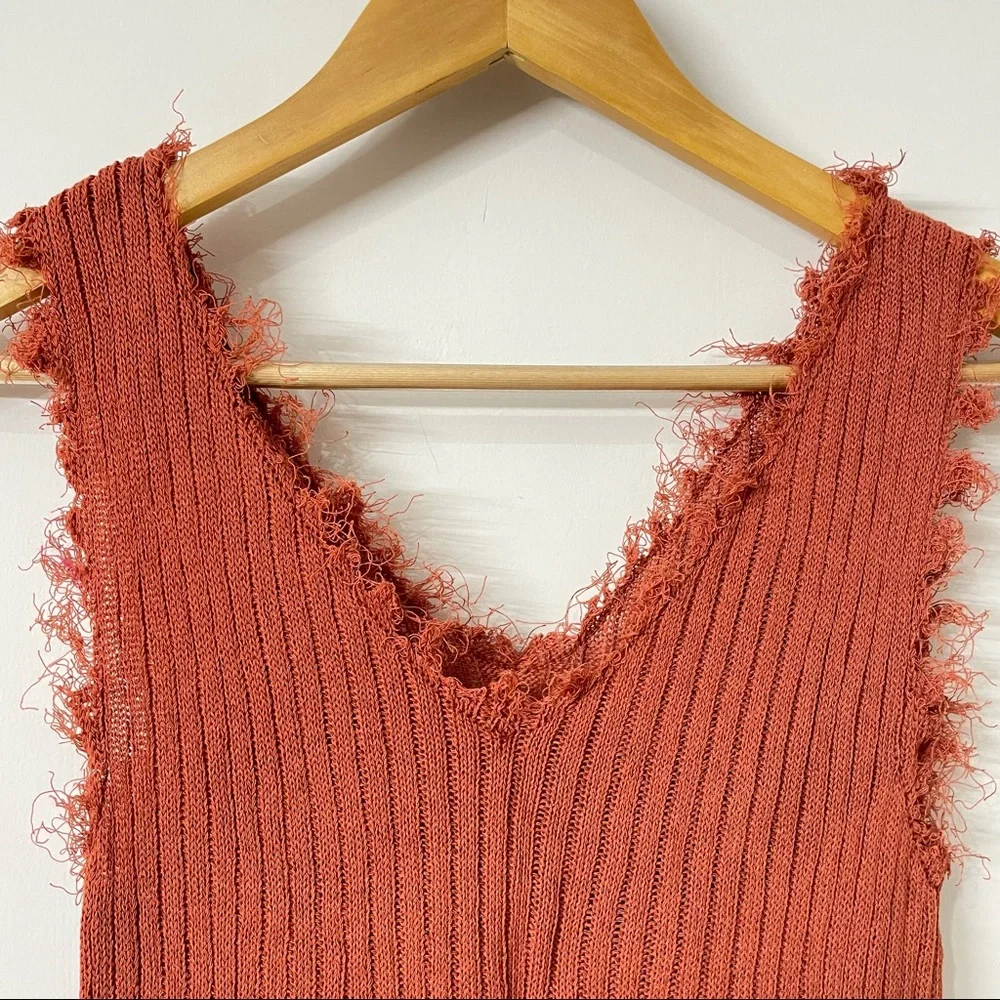 Solid Fringe Trim Tank Top - Picture 3 of 5